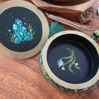Hand painted Jewelry Box with Lid and Sculpted Flowers