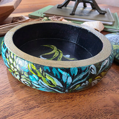 Hand painted Jewelry Box with Lid and Sculpted Flowers